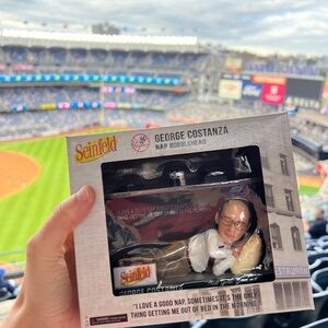 George Costanza x Yankees Nap Bobblehead
